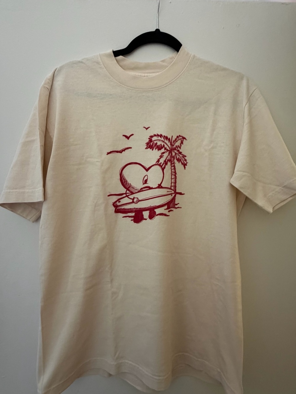 NWOT - Bad Bunny Official Tour Merch (Size S) un verano sin ti never worn